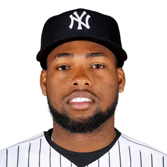 Yanquiel Fernandez MLB The Show 26 Rating